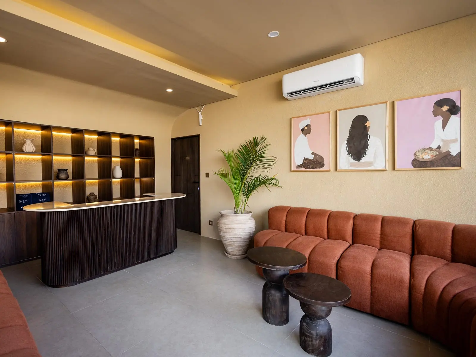 SISI Villas front office and reception lounge